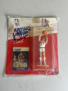 Buzz-off -Masters Of The Universe Origins Buzz-off Action Figure 5.5-inch Collectible Motu Figure With Accessory