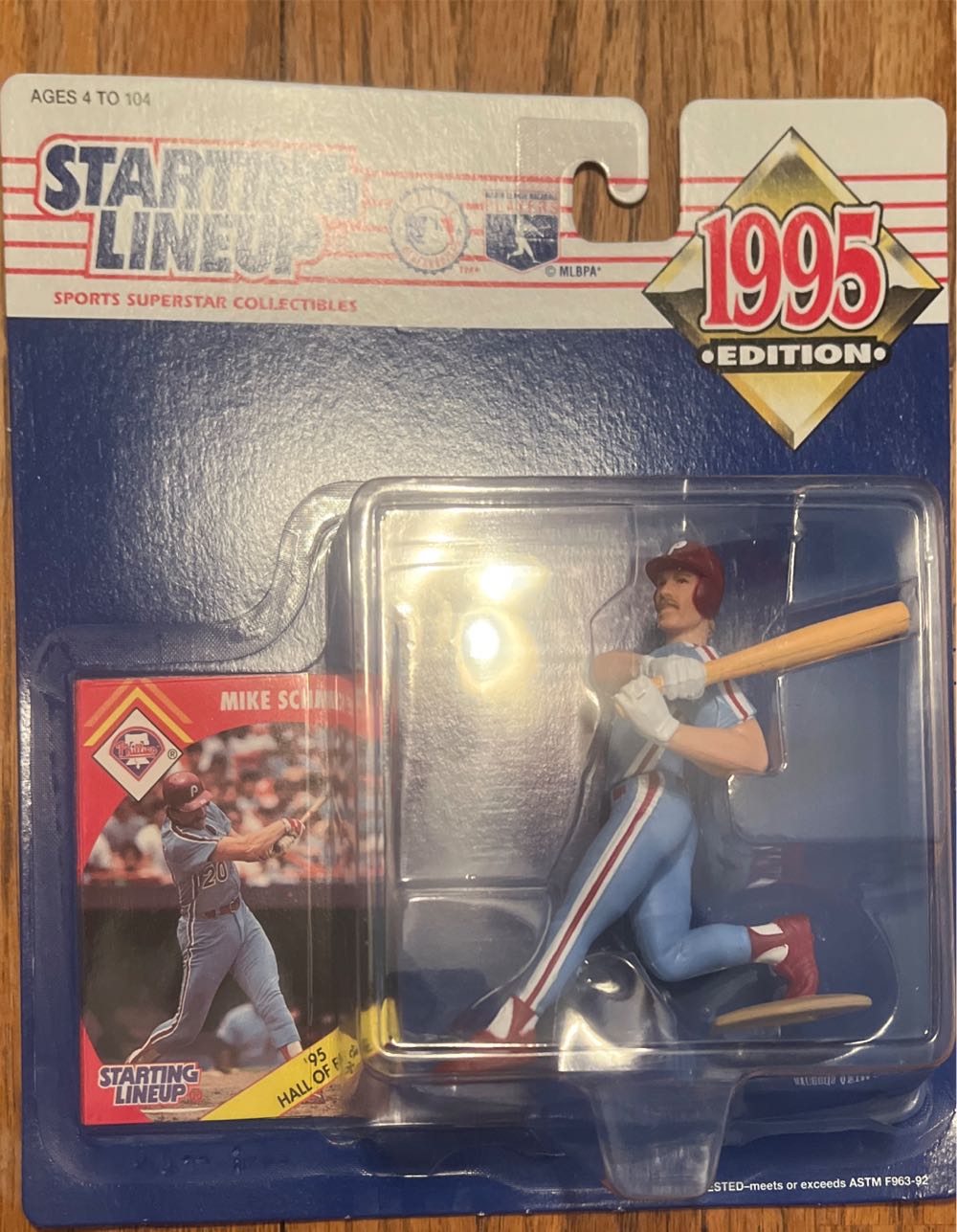 Starting Lineup Mike Schmidt Starting Lineup Mike Phillies Philadelphia Mlb Action Kenner New Card Slu Baseball Hof Hall Of Fame Sports Lineup 3rd Baseman W Player Trading Vintage Free & Edition Collectible Package Box W  vinyl figure collectible [Barcode 076281687681] - Main Image 2
