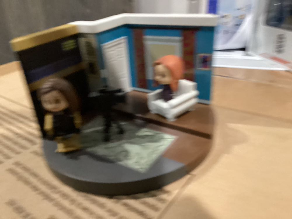 Funko POP! Mini Moments: WandaVision - Living Room 00’s - (Target Exclusive  vinyl figure collectible - Main Image 2