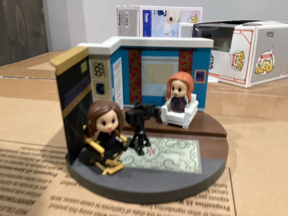 Funko POP! Mini Moments: WandaVision - Living Room 00’s - (Target Exclusive  vinyl figure collectible - Main Image 3