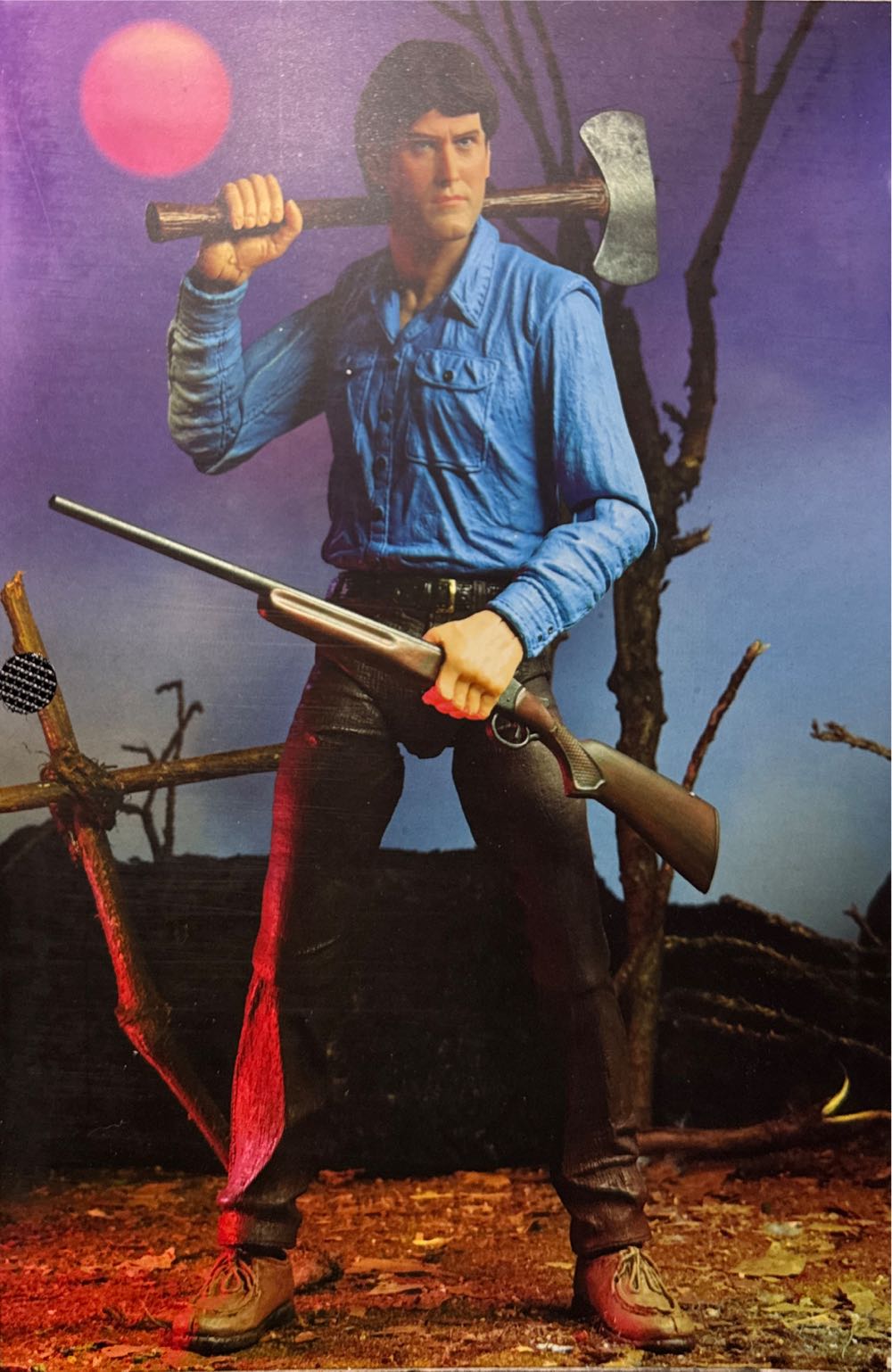 Ash - Evil Dead vinyl figure collectible [Barcode 634482419717] - Main Image 3