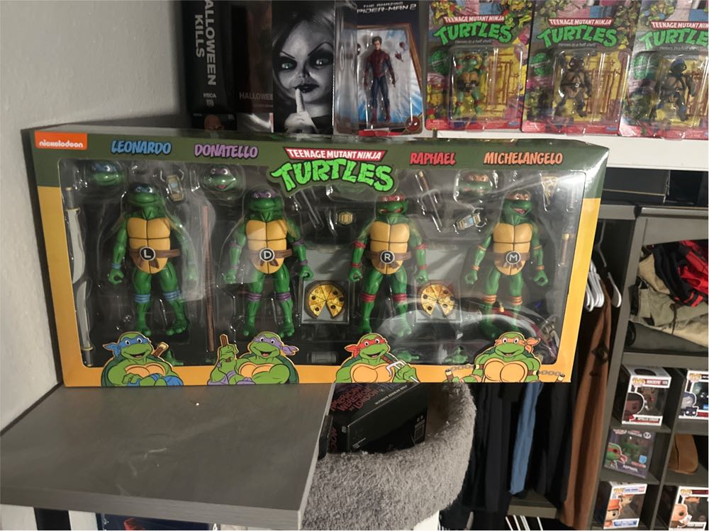 4 Pack Neca Teenage Mutant Ninja Turtles 4 Pack Target Exclusive Tmnt Cartoon Set Haulathon Sdcc Pre Mutation Show Rare  vinyl figure collectible [Barcode 634482542613] - Main Image 2