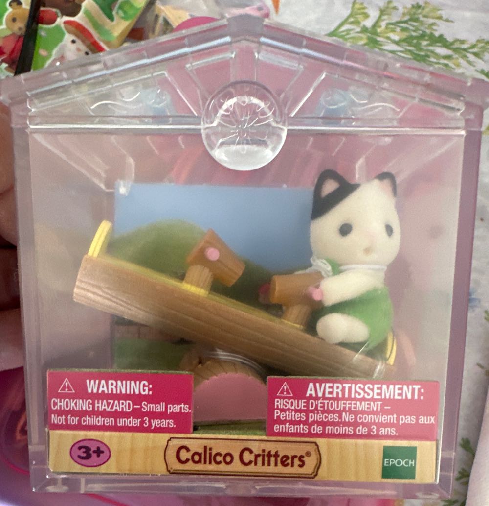Calico Critters Mini Carry Case Valisette Epoch Everlasting D’activités 3as  vinyl figure collectible [Barcode 020373218758] - Main Image 2