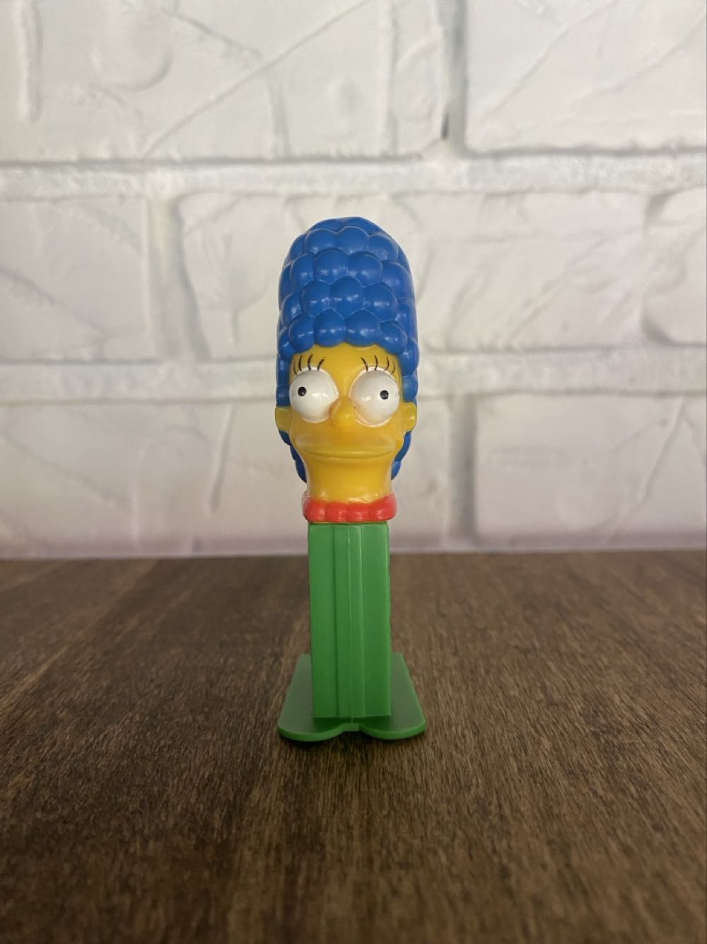 Marge Simpson  vinyl figure collectible - Main Image 2