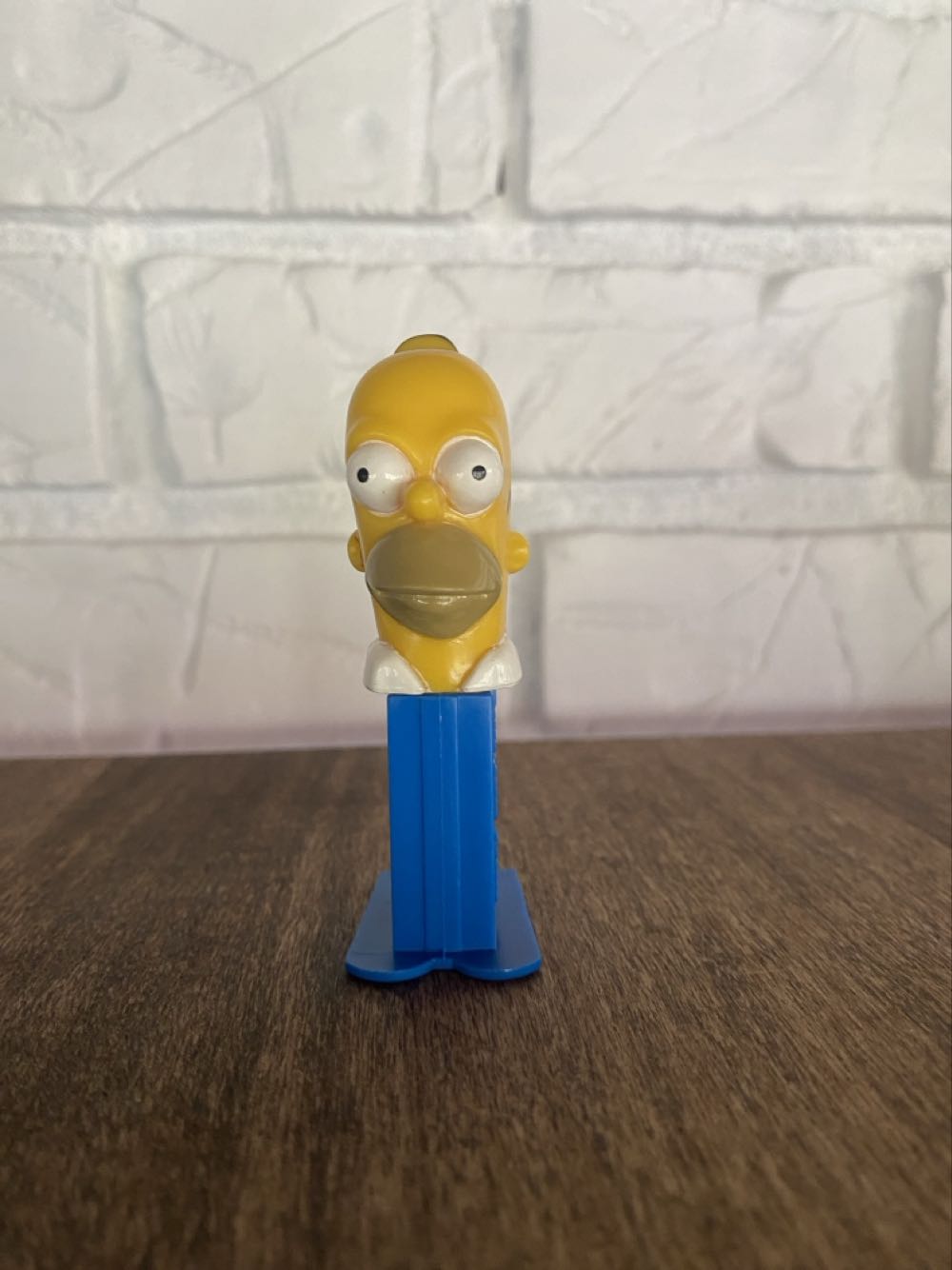 Homer Simpson  vinyl figure collectible - Main Image 2