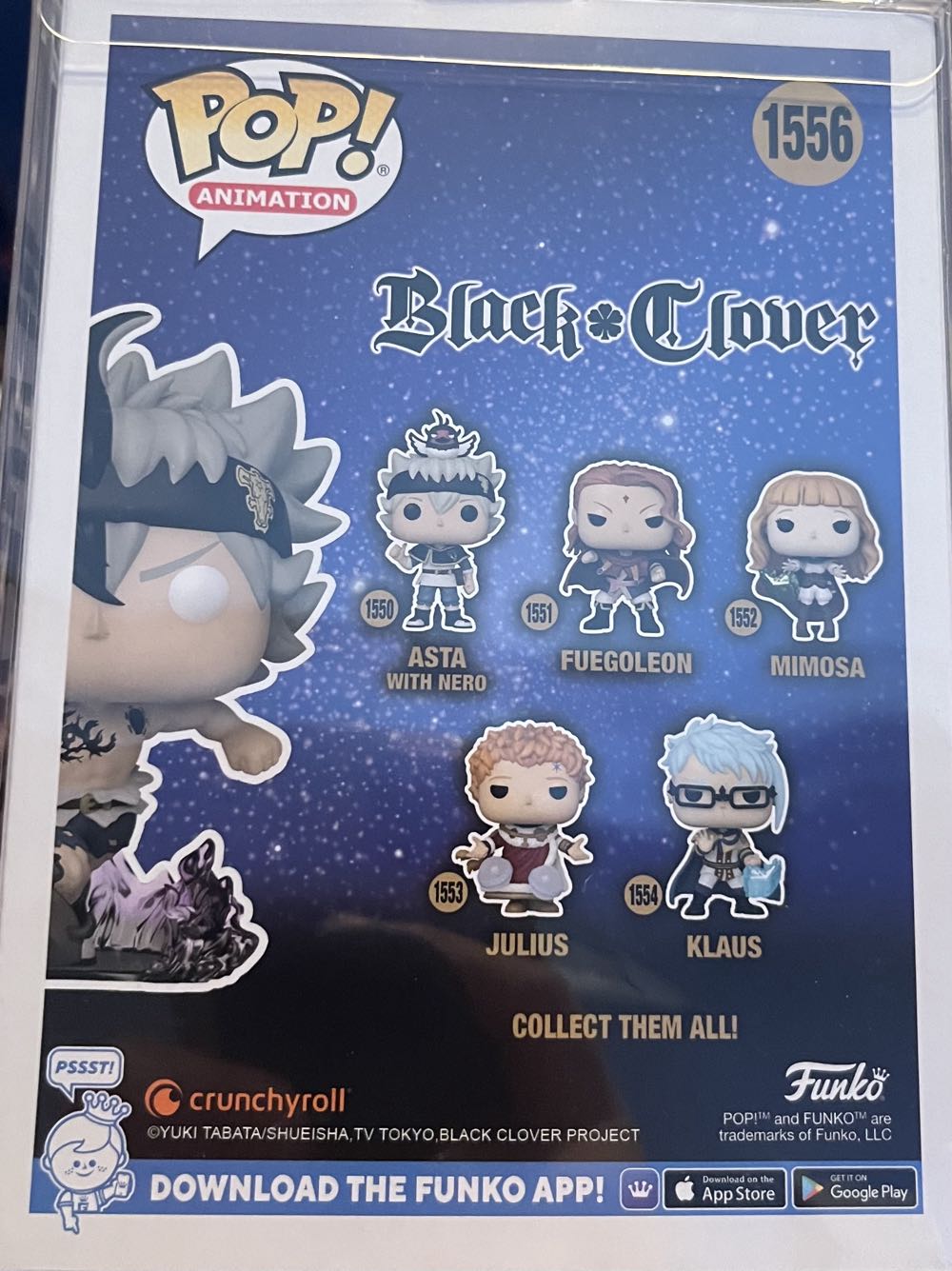 Black Asta  vinyl figure collectible [Barcode 889698745222] - Main Image 4
