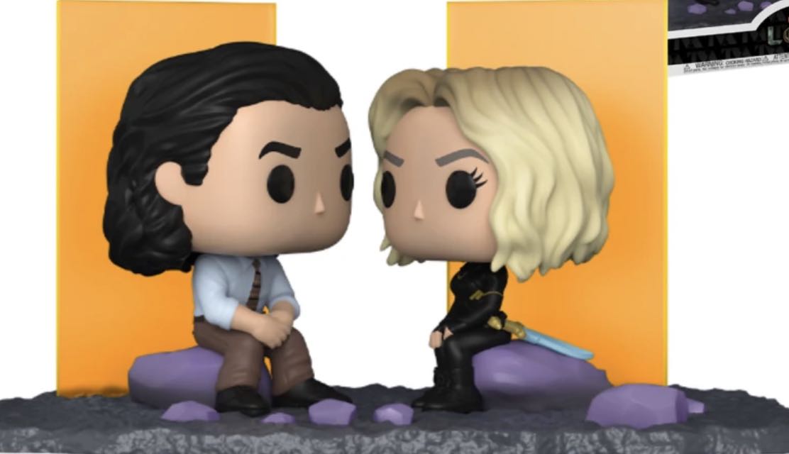 Moment: Marvel - Loki and Sylvie $28  vinyl figure collectible - Main Image 2