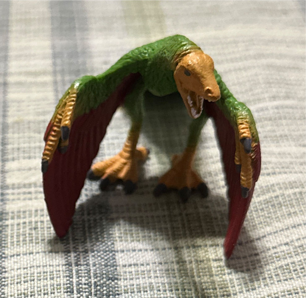 Archaeopleryx  vinyl figure collectible - Main Image 2