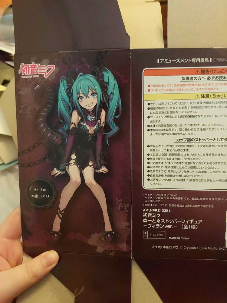 Ufc Ultimate Series Limited Edition Max Holloway 6 Inch Collector Action Figure Includes Alternate Head And Gloved Hands Fight Shorts Belt And Hawaiian Flag Accessory