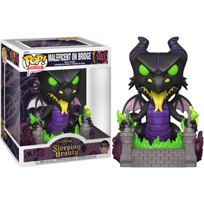Maleficent On Bridge - Sleeping Beauty vinyl figure collectible [Barcode 889698781800] - Main Image 3