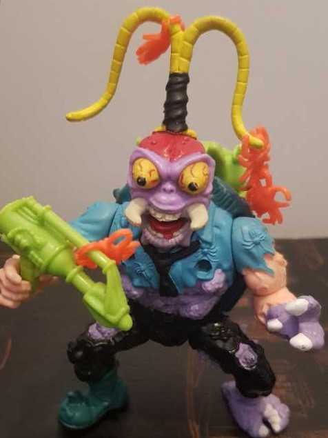  Scumbug - Teenage Mutant Ninja Turtles vinyl figure collectible [Barcode 043377910824] - Main Image 2