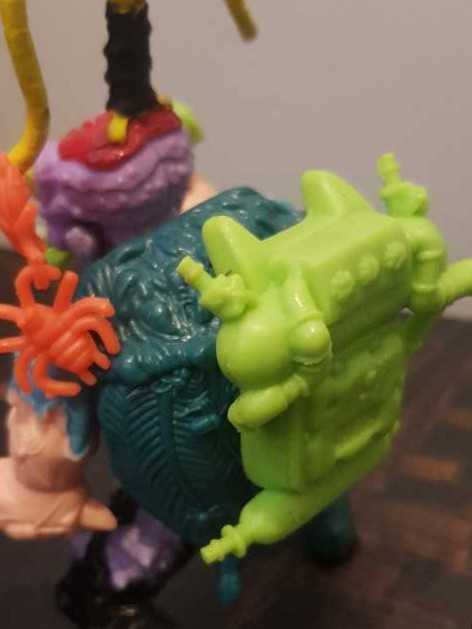  Scumbug - Teenage Mutant Ninja Turtles vinyl figure collectible [Barcode 043377910824] - Main Image 3