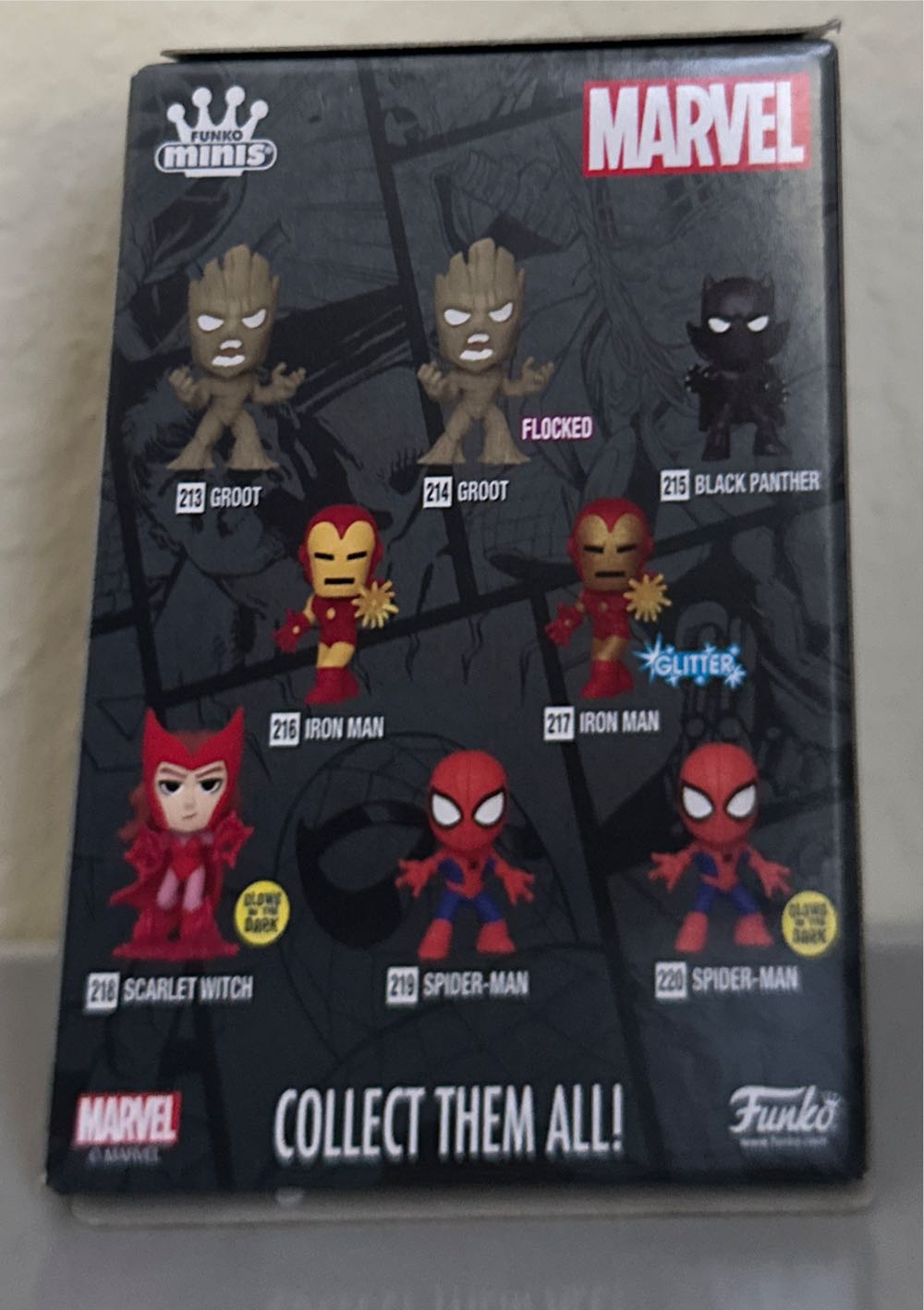 Spider-Man  vinyl figure collectible [Barcode 889698746090] - Main Image 2