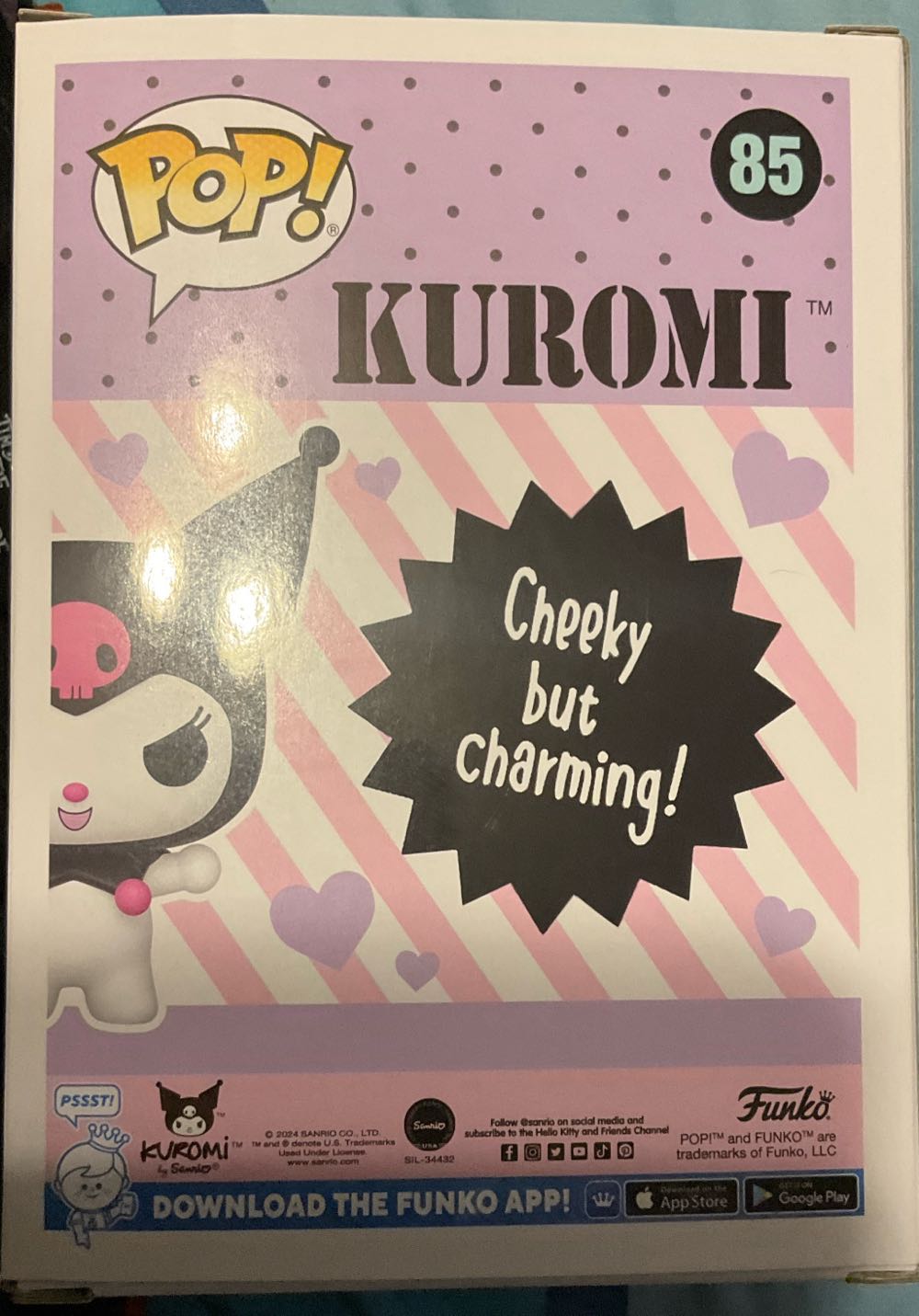 Kuromi - Hello Kitty vinyl figure collectible [Barcode 889698773959] - Main Image 2