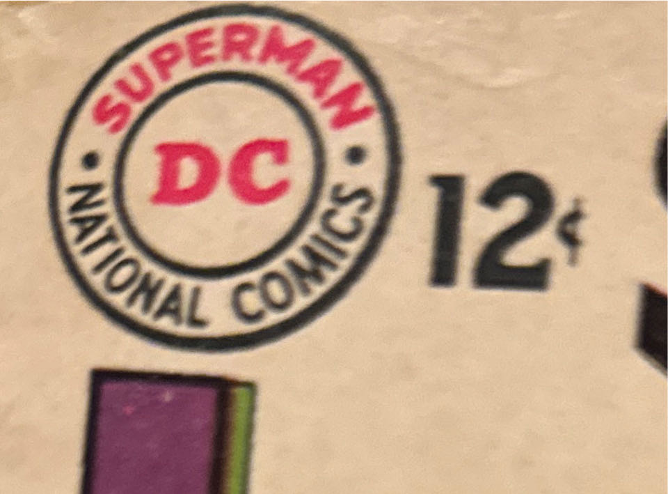 Lois Lane Superman’s Girlfriend  vinyl figure collectible - Main Image 3