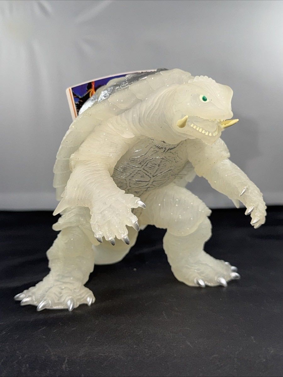 Gamera ( Bandai / 1996 ) - Godzilla vinyl figure collectible [Barcode 4570118175380] - Main Image 4