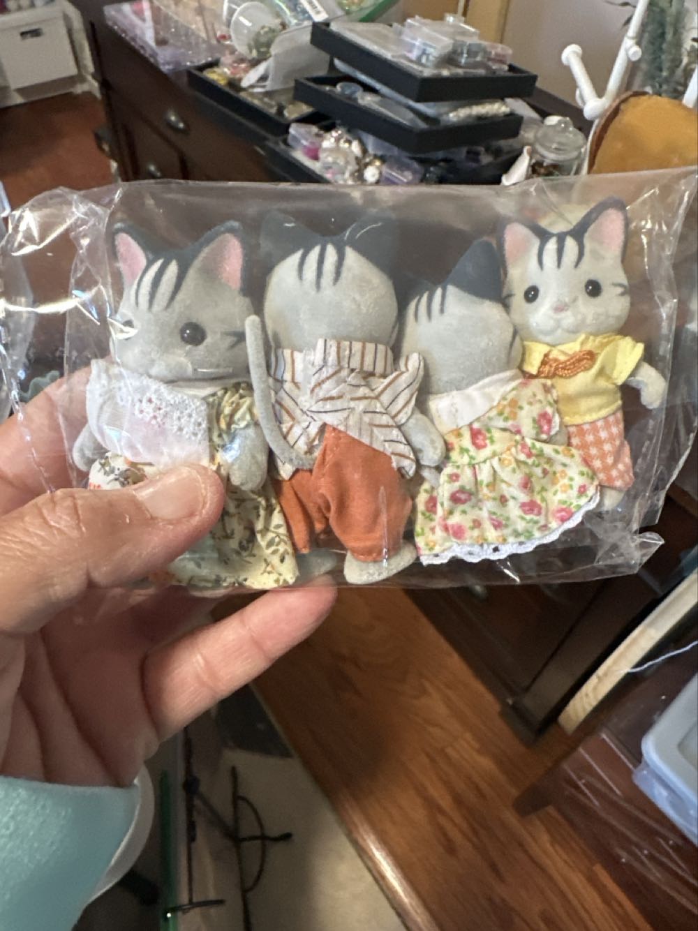 Cats  vinyl figure collectible - Main Image 2