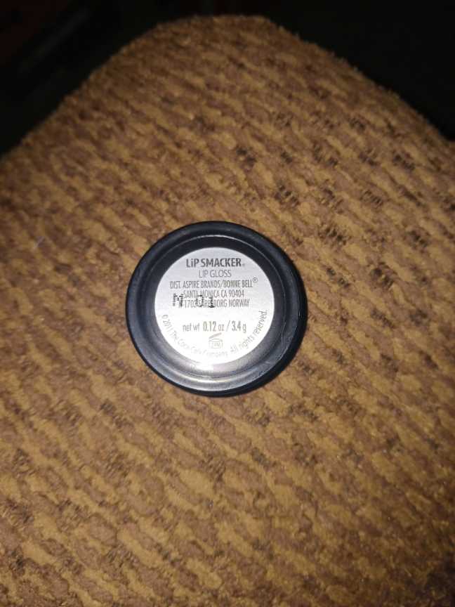 Coca-Cola Lip Smacker Bottle Cap 2011 - Coca-Cola vinyl figure collectible - Main Image 2