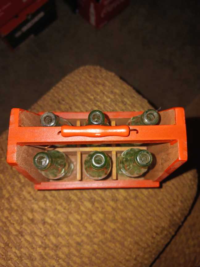 Coca-Cola Miniature Empty Coke Bottles In Red Coca-Cola Wooden Crate - Coca-Cola vinyl figure collectible - Main Image 2