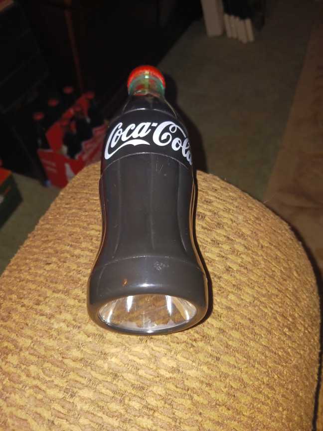 Coca-Cola Flashlight - Coca-Cola vinyl figure collectible - Main Image 3