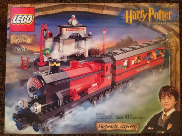 Harry Potter Hogwarts Express #4708 - Harry Potter lego collectible [Barcode 042884047085] - Main Image 1
