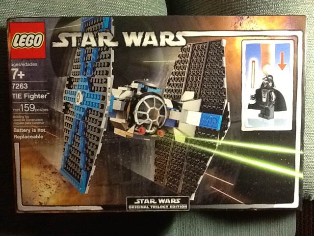 TIE Fighter - Star Wars lego collectible [Barcode 673419060127] - Main Image 2