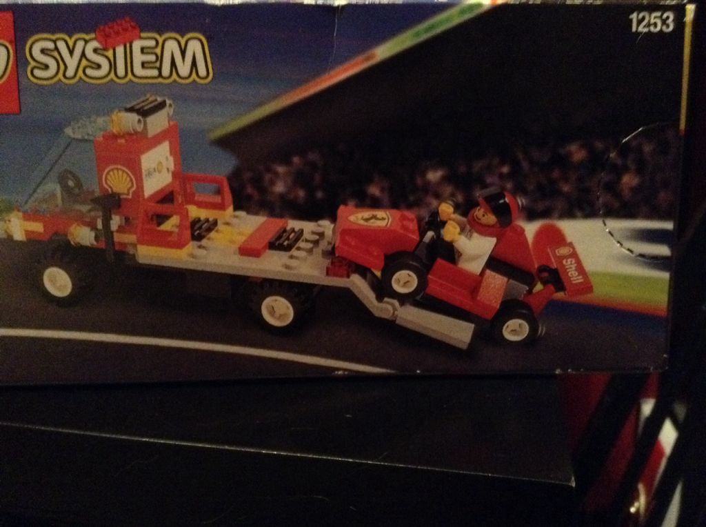 Shell Car Transporter - City lego collectible [Barcode 042884012533] - Main Image 2