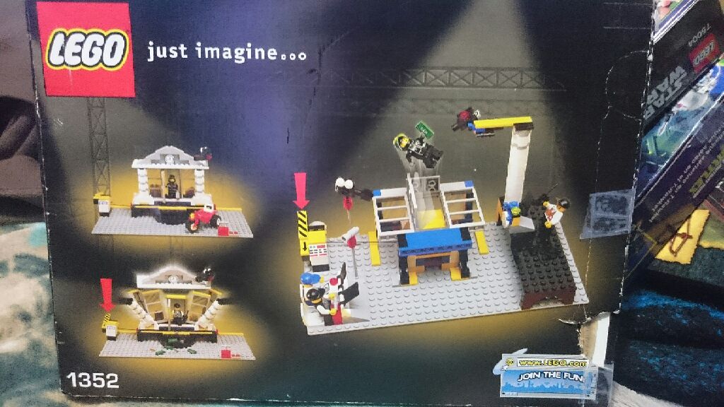 Lego Studios: Explosion Studio - Studios lego collectible [Barcode 042884013523] - Main Image 2