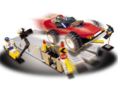 Car Stunt Studios  lego collectible [Barcode 042884013530] - Main Image 2