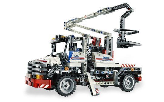 Bucket Truck - Technic lego collectible [Barcode 001200003426] - Main Image 2