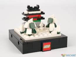 Bricktober: 2019 Winter  lego collectible [Barcode 5702016757620] - Main Image 3