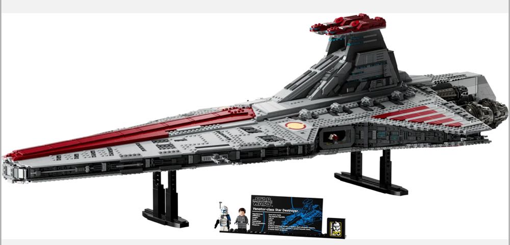 Star Wars : Venator-Class Republic Attack Cruiser - Star Wars lego collectible - Main Image 3