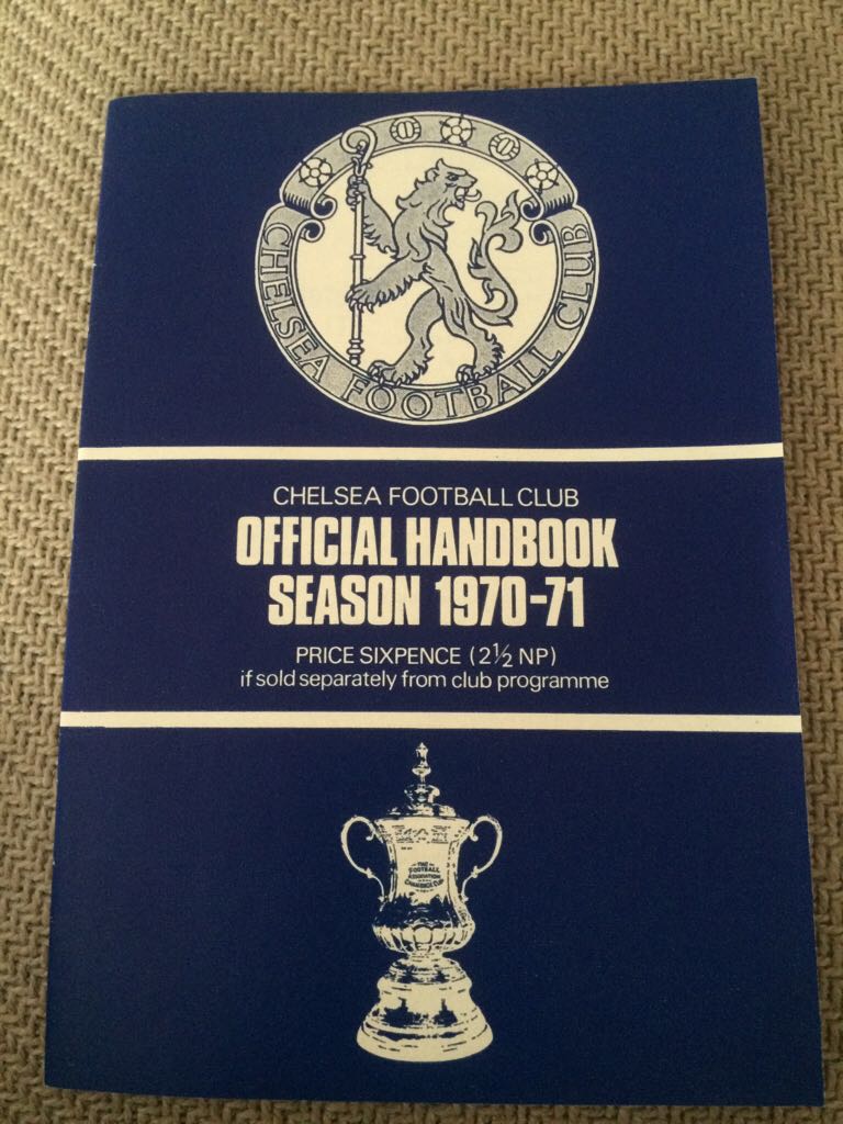 Bobby Moore Soccer Schools Coaching Manual