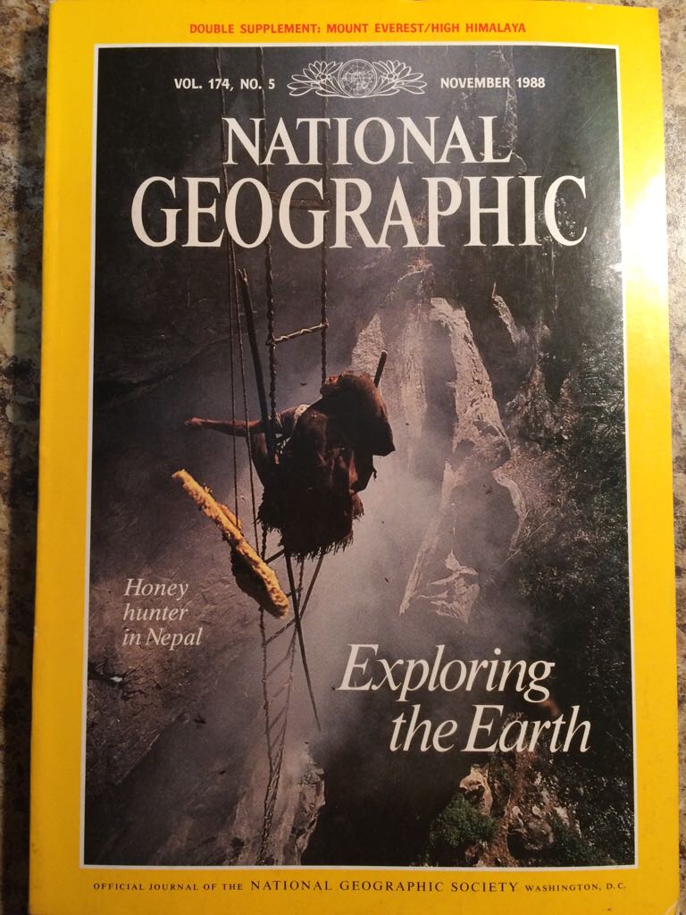 National Geographic  (November) magazine collectible - Main Image 1