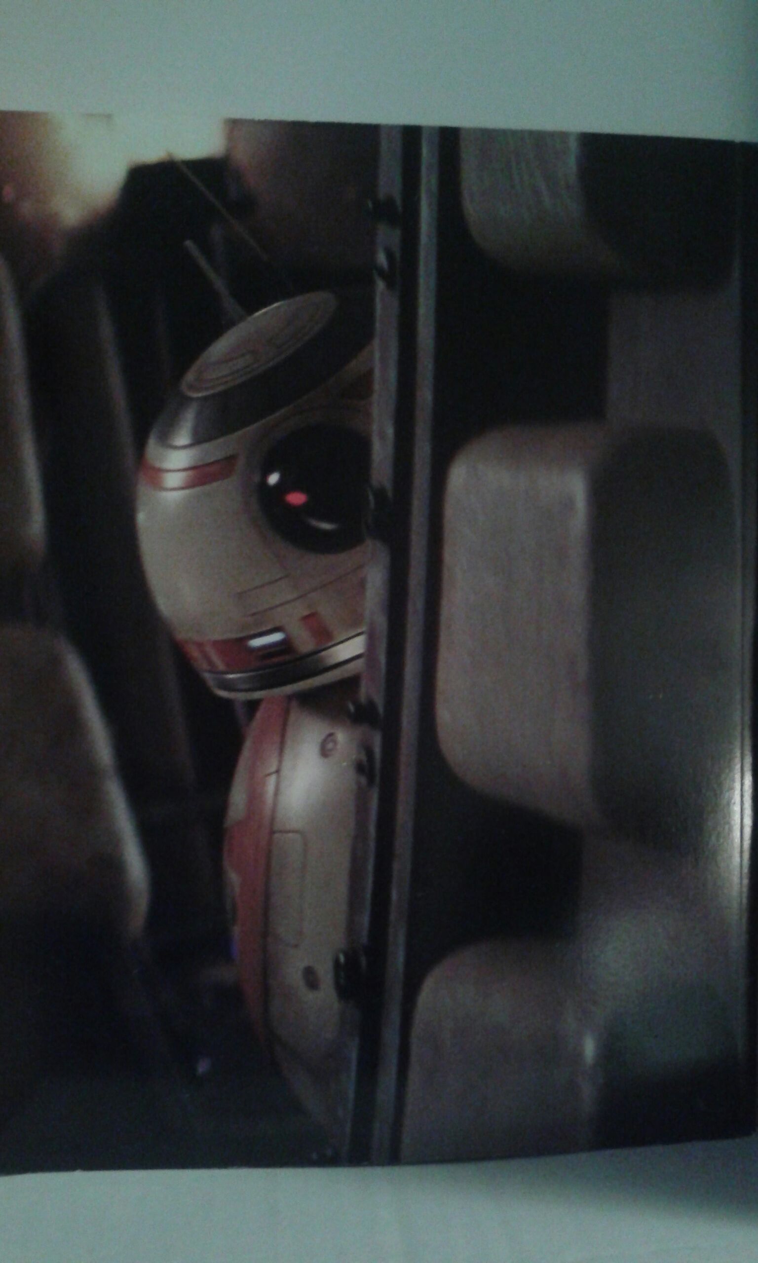 Newsweek Special Edition Star Wars  (December) magazine collectible - Main Image 2