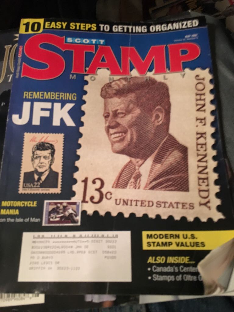 Lindy’s Sports - 2010 College Football Preview