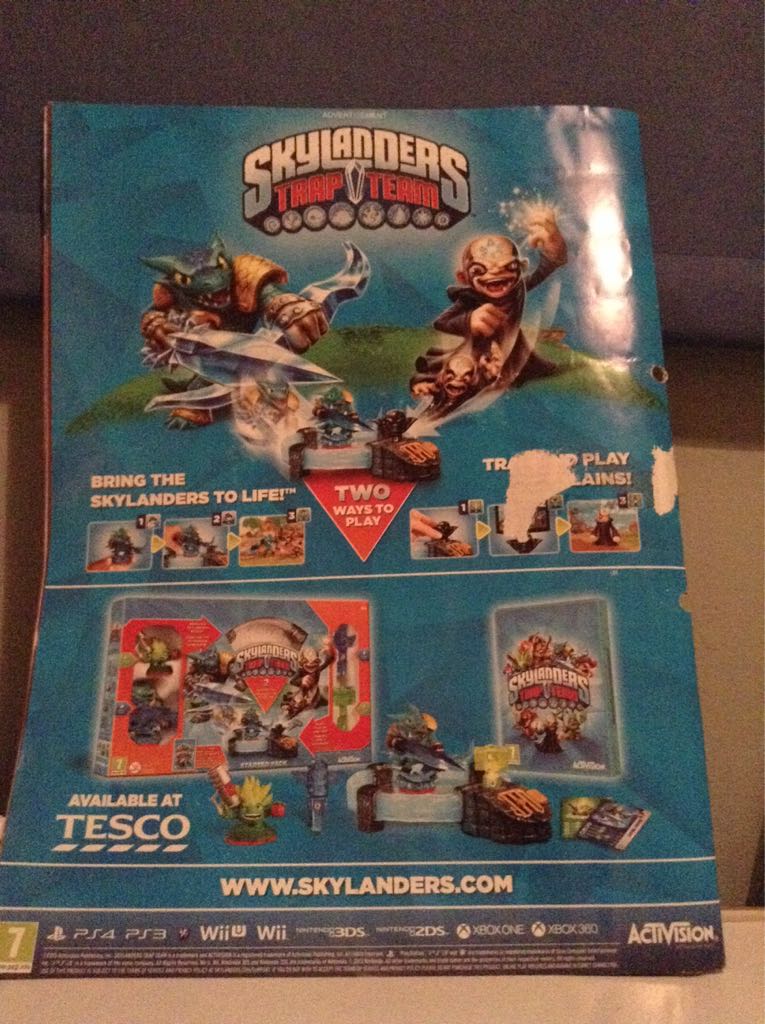 Skylanders Universe Issue 7  (April) magazine collectible - Main Image 2