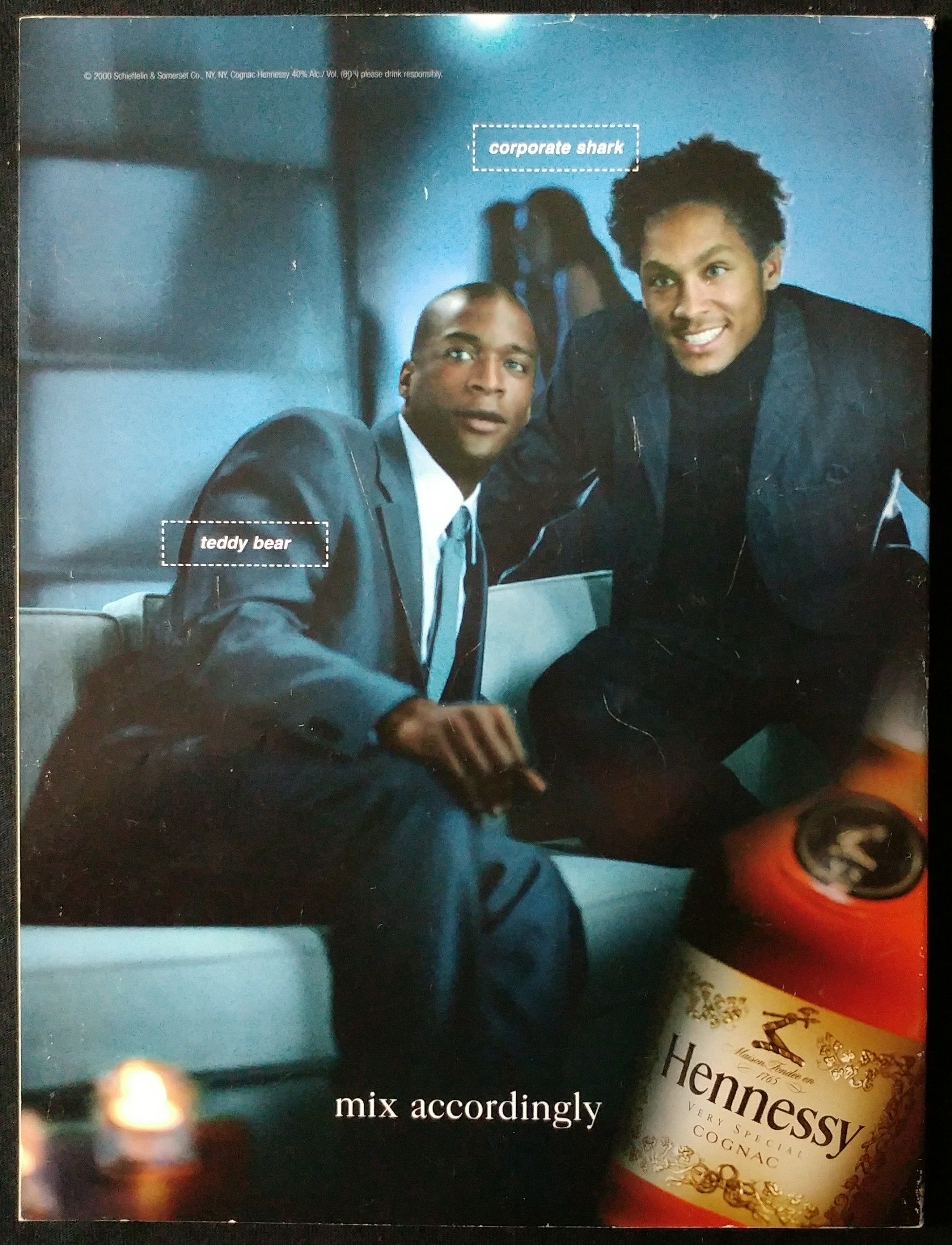 Playboy 2000 - 10  (October) magazine collectible - Main Image 2