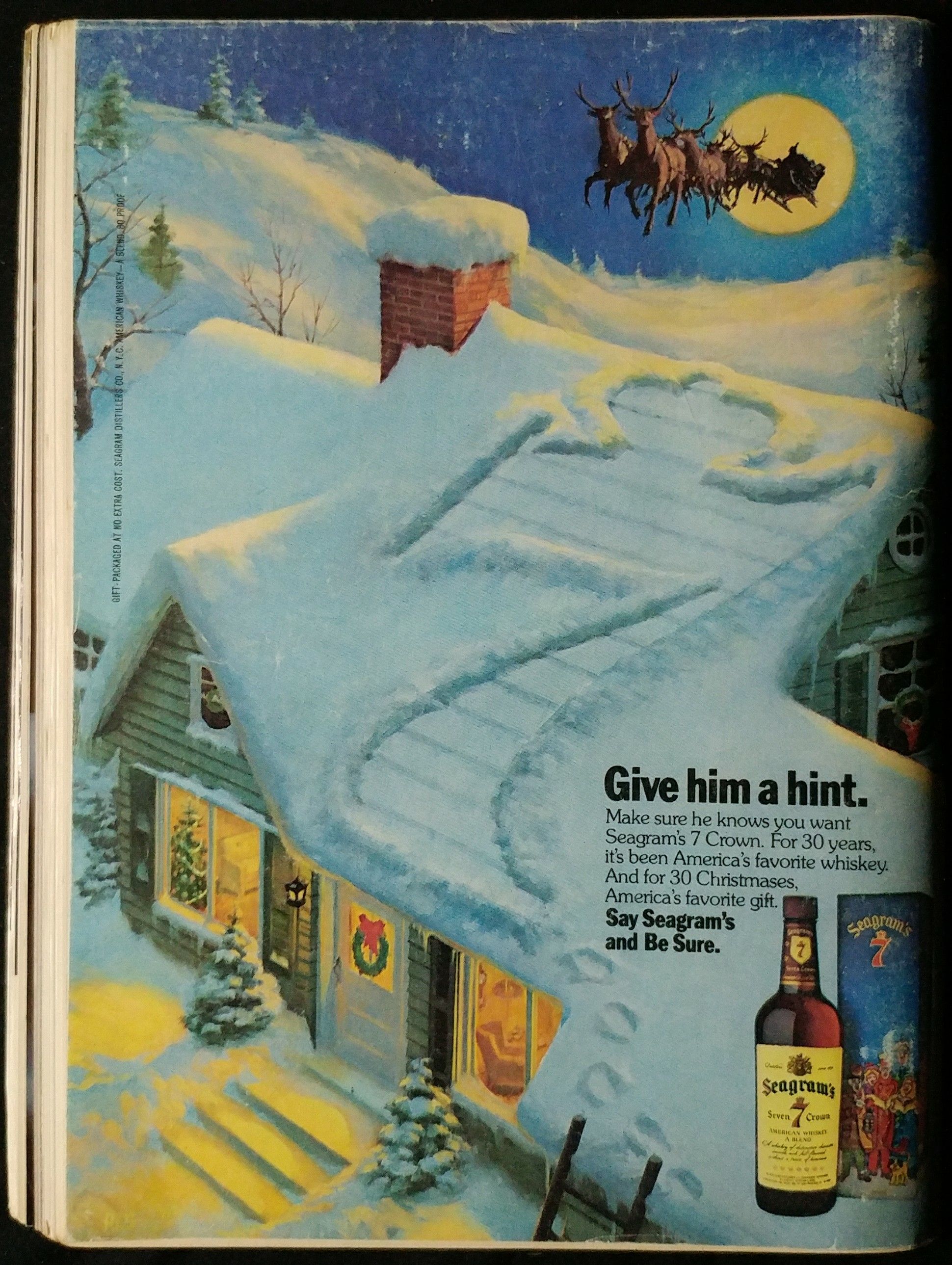 Playboy: December 1976  (December) magazine collectible - Main Image 2