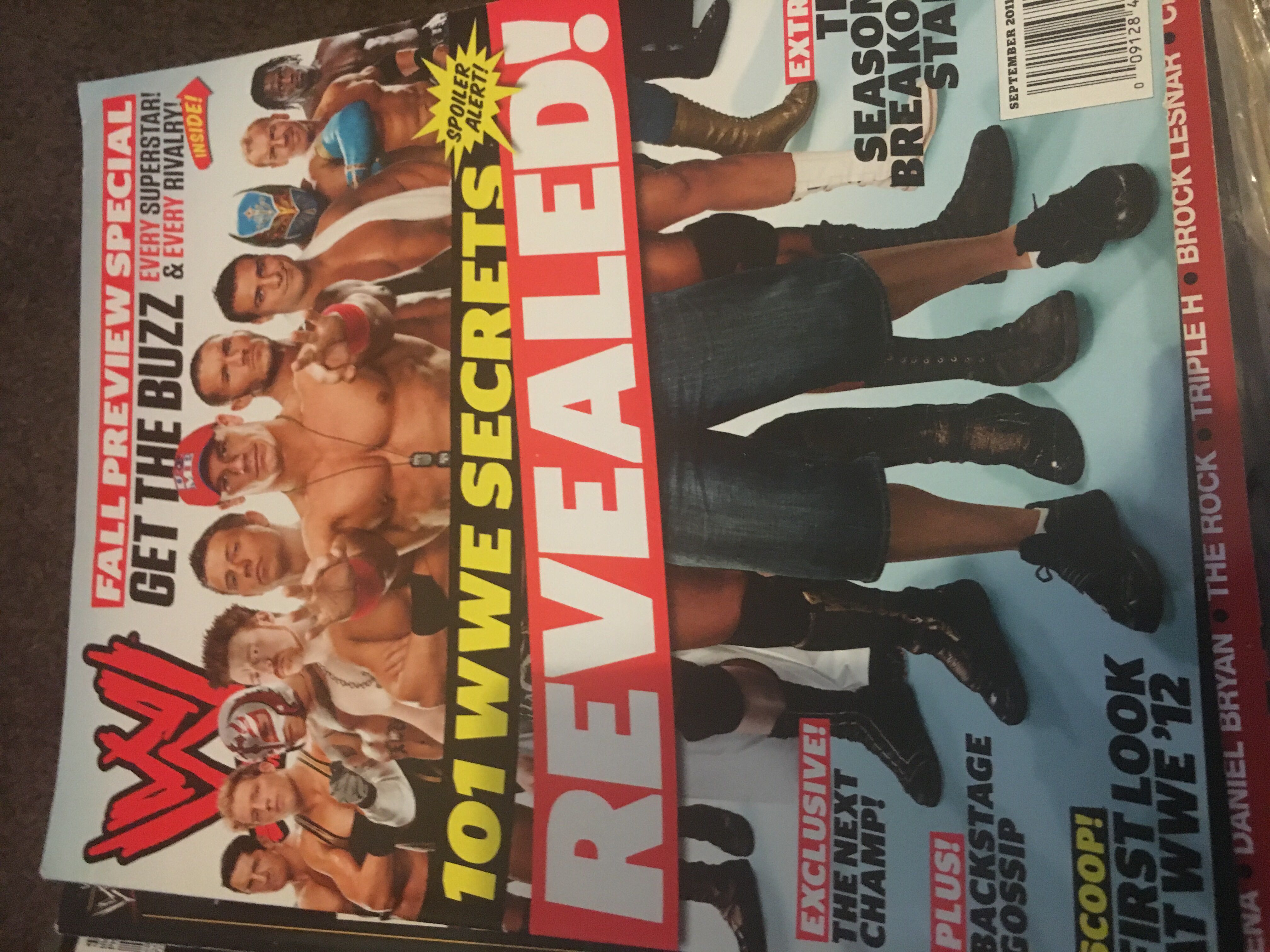 WWE Magazine   (September) magazine collectible [Barcode 009128474816] - Main Image 1