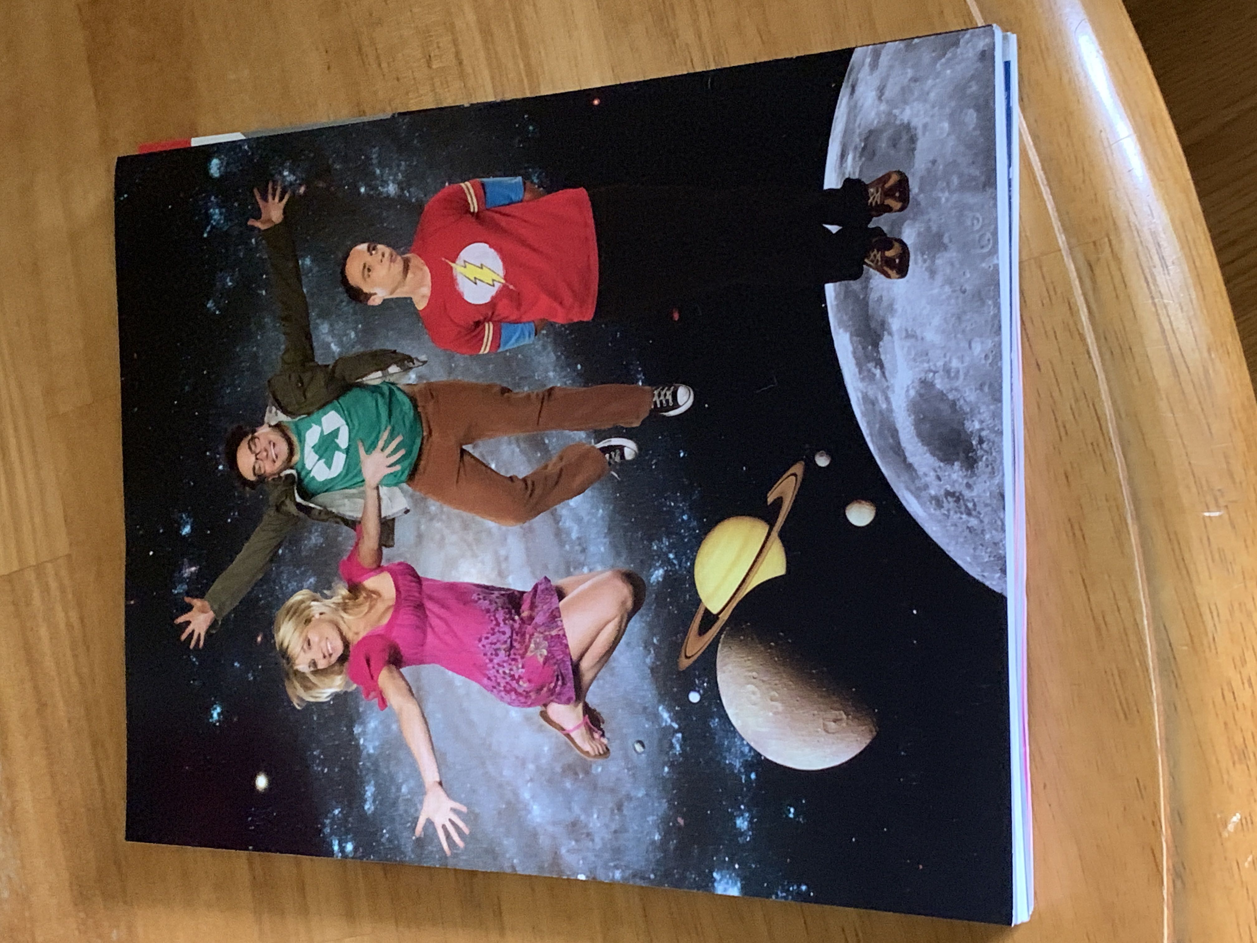 Entertainment Weekly: The Ultimate Guide To The Justice League  (June) magazine collectible [Barcode 070989105539] - Main Image 2