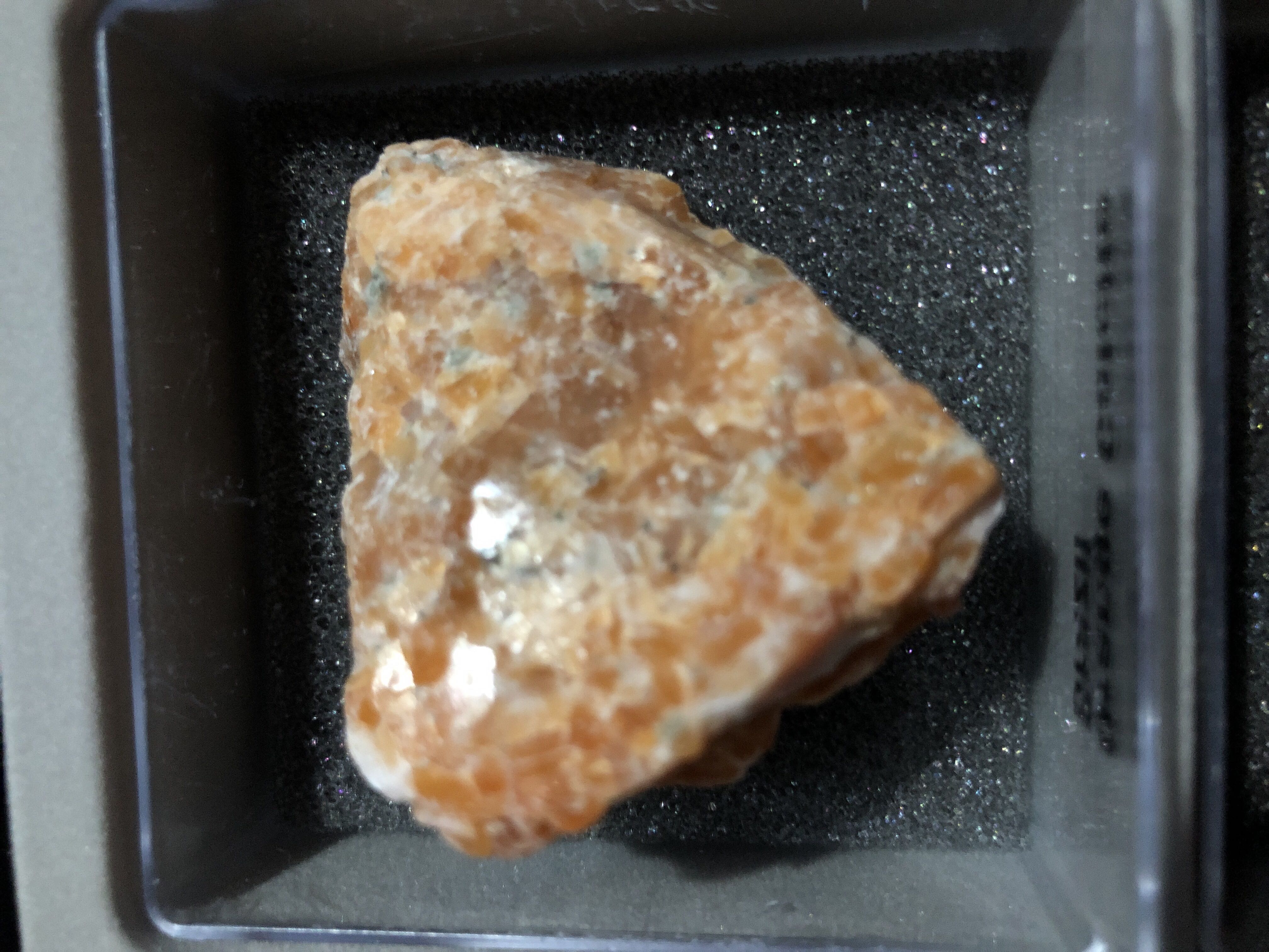 Precious Rocks Gems And Minerals 22  magazine collectible - Main Image 1
