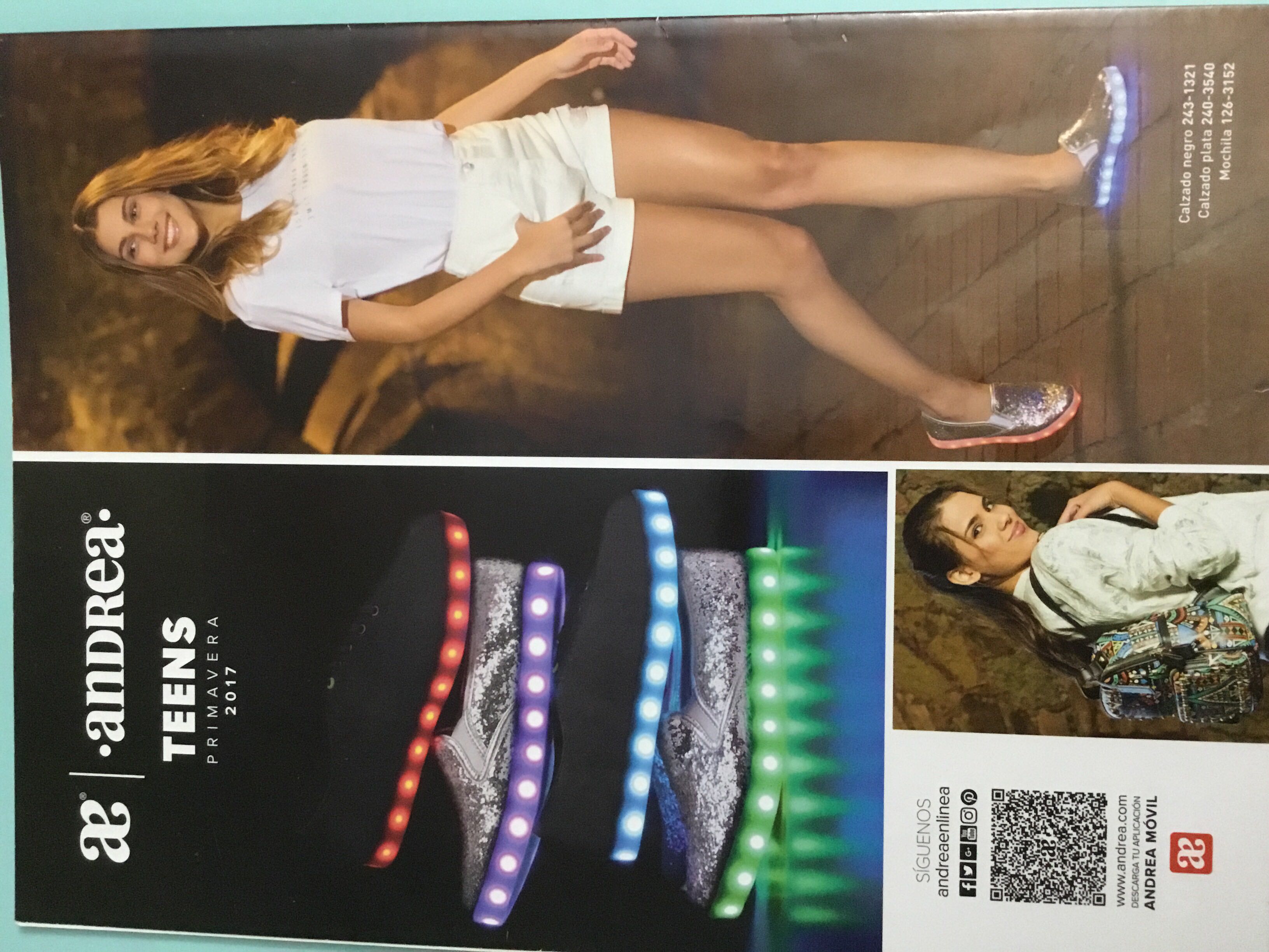 Seventeen  magazine collectible [Barcode 010722707378] - Main Image 2