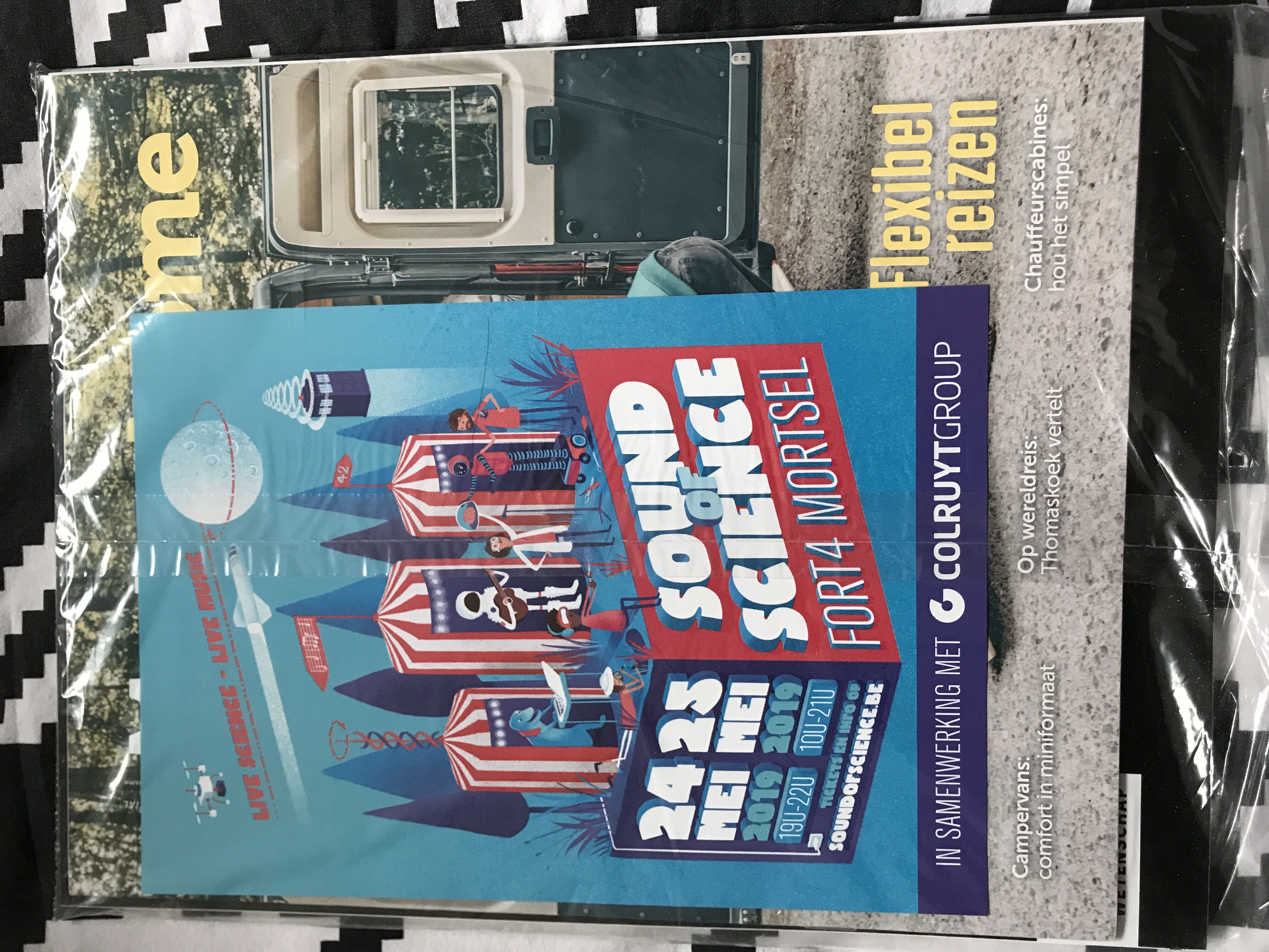 EOS Wetenschap  (April) magazine collectible [Barcode 5413095213562] - Main Image 2