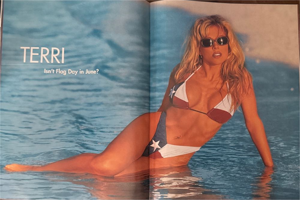 WWF Raw Magazine  (May) magazine collectible [Barcode 00912847483005] - Main Image 3