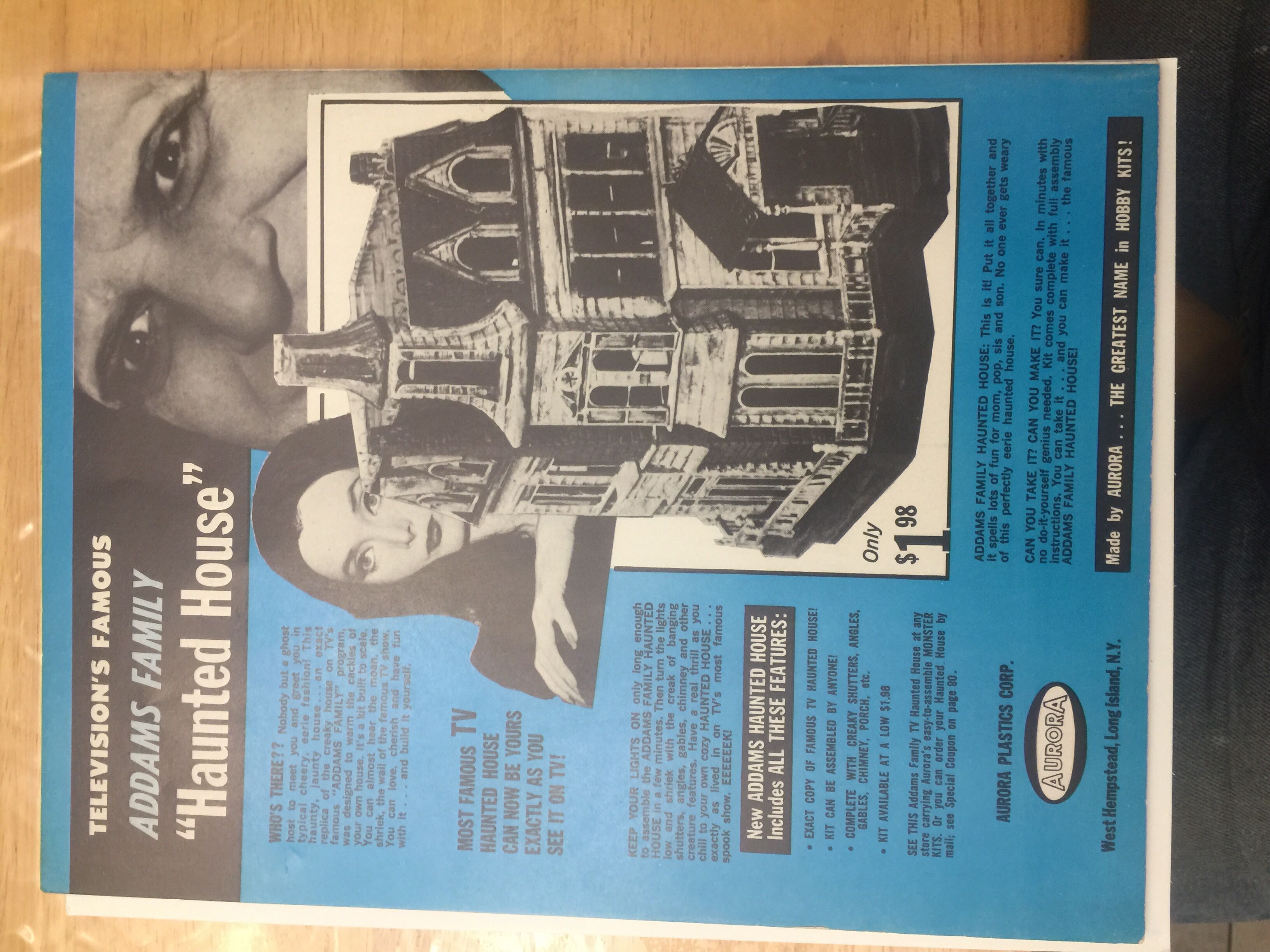 Famous Monsters Of Filmland 41  (November) magazine collectible - Main Image 2