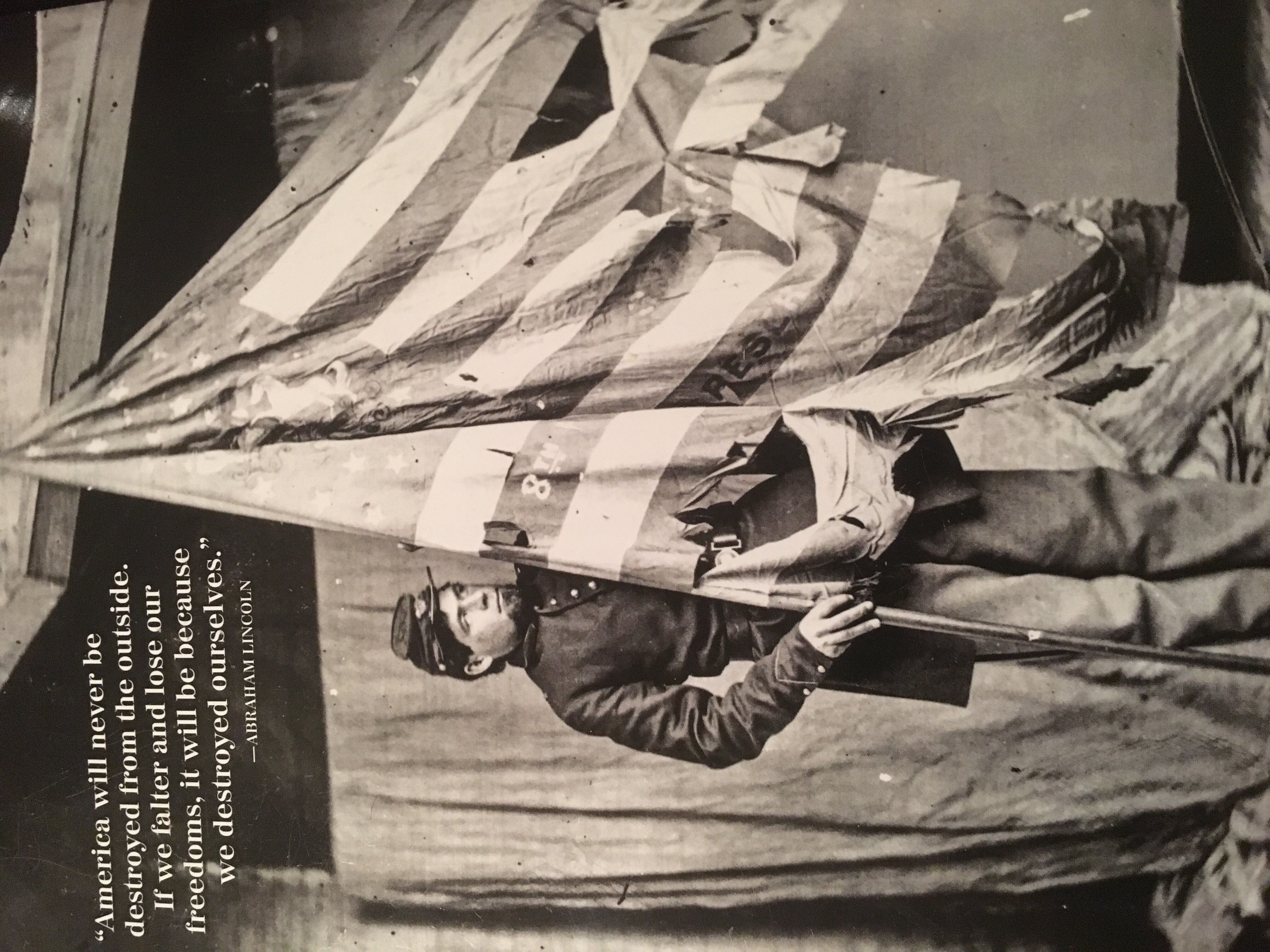 The Civil War  magazine collectible [Barcode 074470010074] - Main Image 2