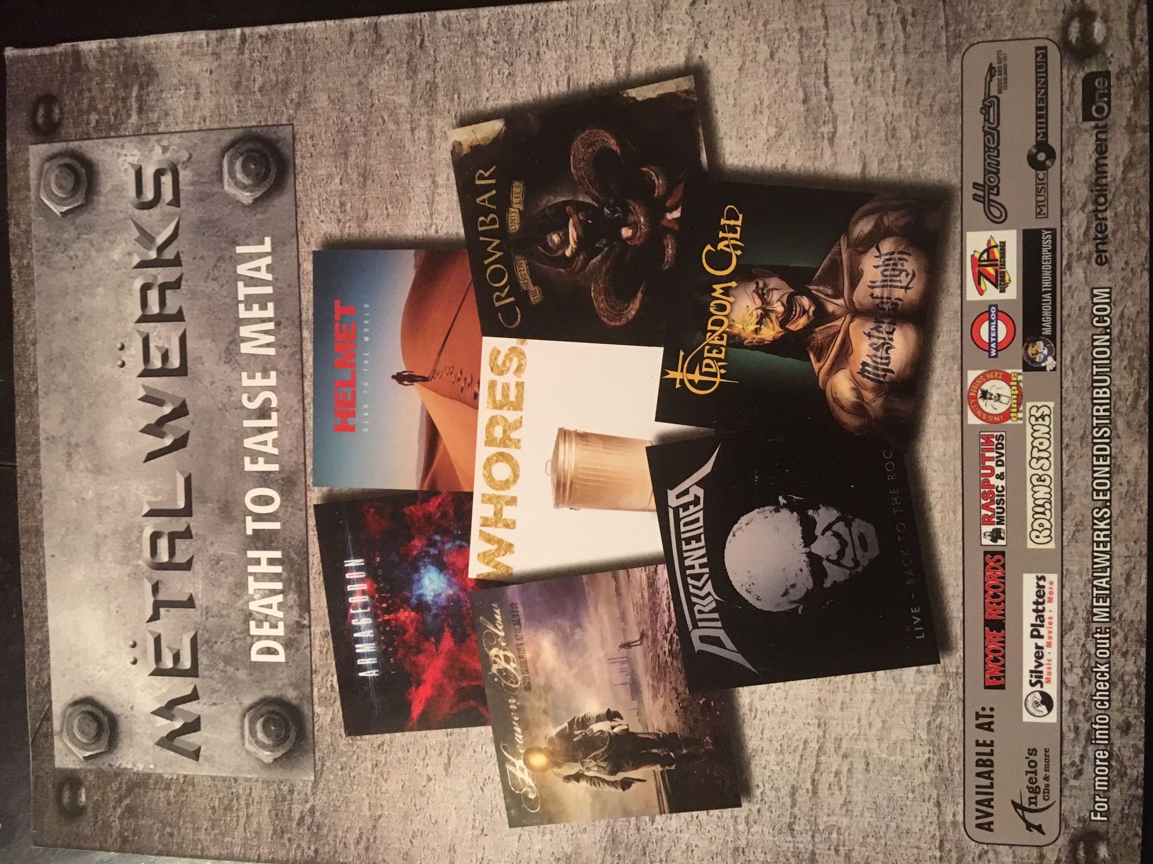 Revolver  (December) magazine collectible [Barcode 071486015376] - Main Image 2