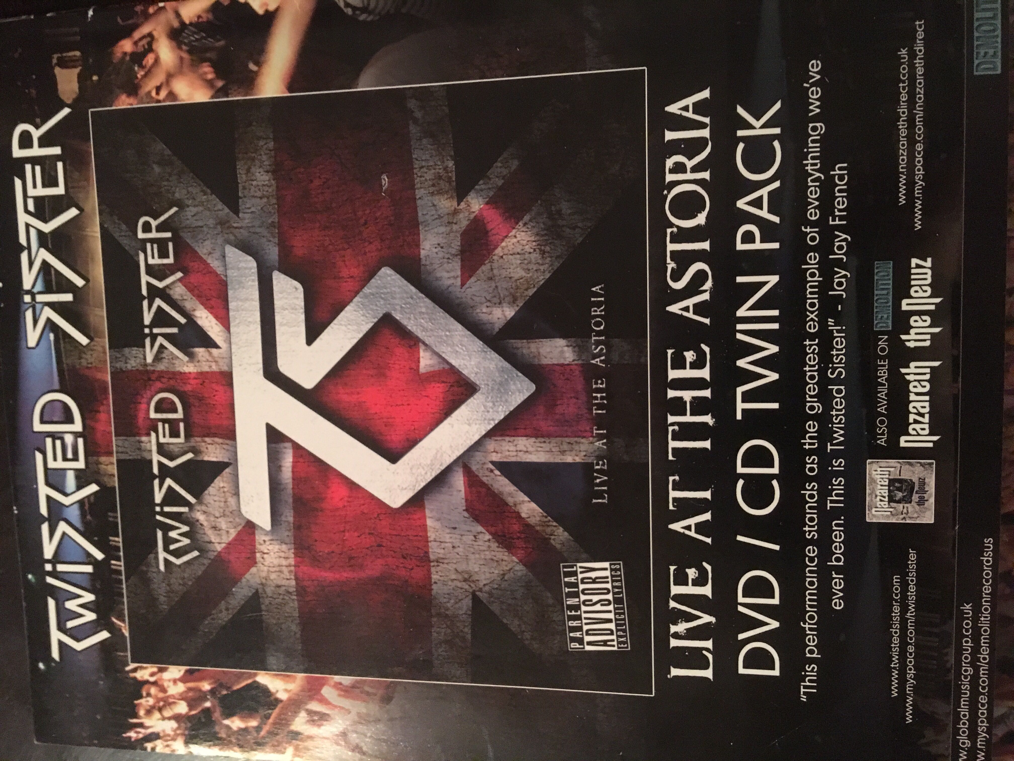 Revolver’ History Of Heavy Metal   (December) magazine collectible [Barcode 070989390454] - Main Image 2