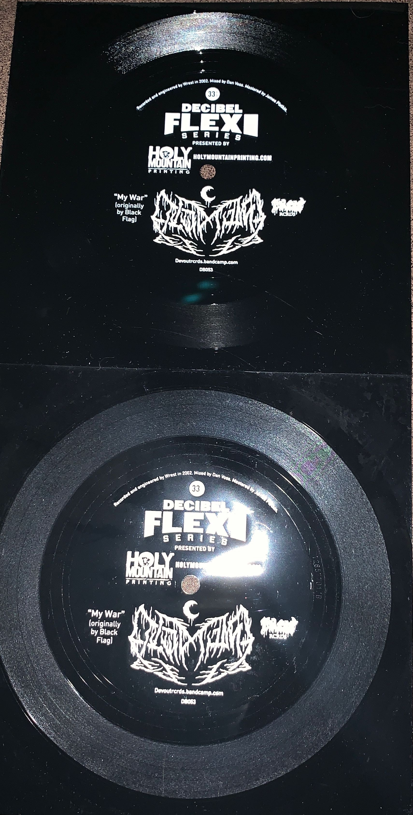 The Top 30 Greatest Extreme Vocalists Of All Time  (May) magazine collectible [Barcode 074470042266] - Main Image 3